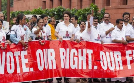 Congress Alleges ‘Vote Theft’ as Election Commission Rejects Claims