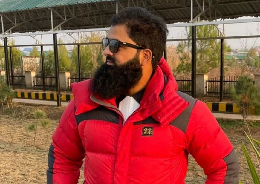 Advocate Muneer Najar Honored for Championing Positive Change in Kashmir